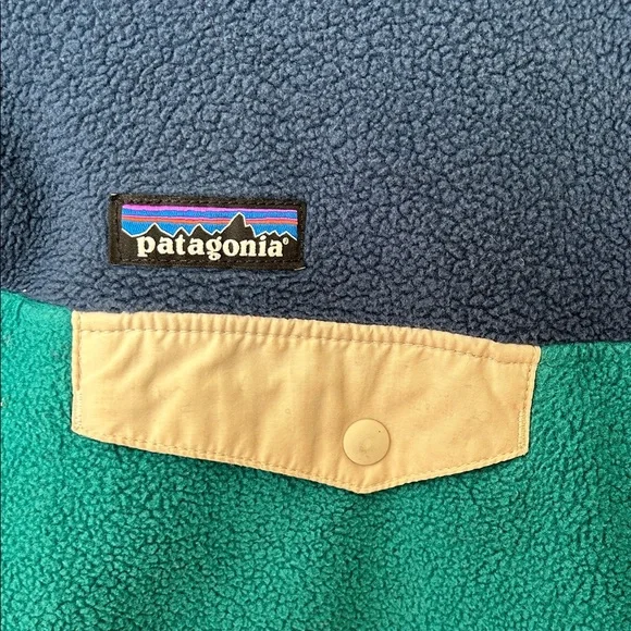 Patagonia Navy and Teal Fleece Pullover, Synchilla - Picture 4 of 9
